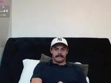 Chaturbate Best live sex cam show of traviswylde19