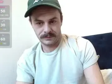 Chaturbate Sex Chat of traviswylde19