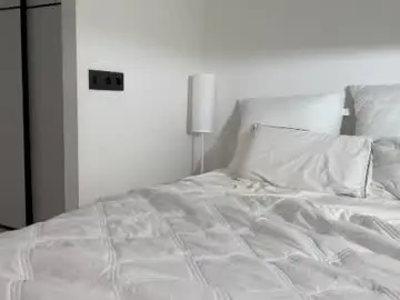 Chaturbate Sex Cam of villanelle_l