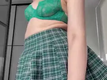 Chaturbate Adult Video Chat of villanelle_l