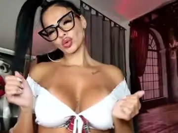 Chaturbate Sex Cam of charlott3_1