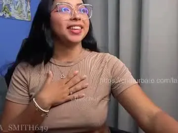 Chaturbate Live Sex of lara1__