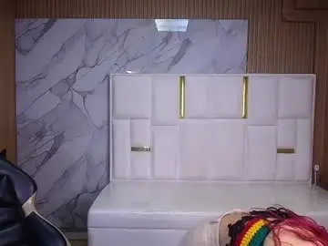 Chaturbate Free Live Porn of lola_roses_tf