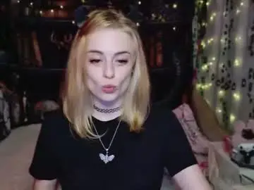 Chaturbate Live Sex of maybe_yours333