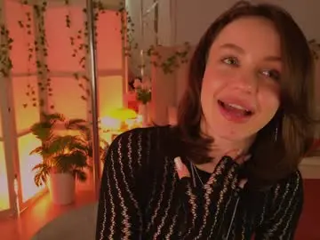 Chaturbate Live Porn of meow_nancy