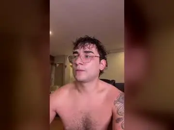 Chaturbate Adult Video Chat of steveoceanbeanhuge