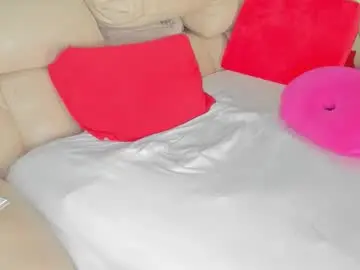 Chaturbate Free Porn Cam of 93wolfling