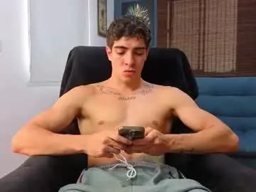 Chaturbate Adult Webcam of ethangreey1