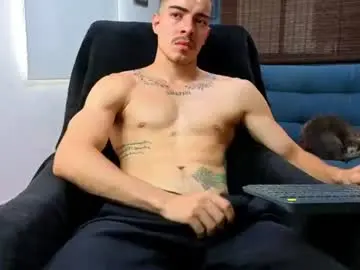 Chaturbate Live Sex Cam of ethangreey1