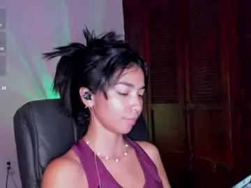 Chaturbate Live Sex of luna_roja257