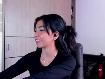 Chaturbate Sex Chat of luna_roja257
