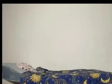 Chaturbate Watch Live Sex Cams of milf_charlotty
