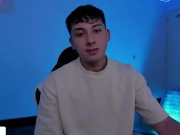 Chaturbate Live Porn of oliver_kyy