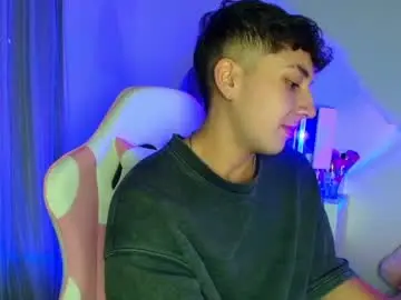 Chaturbate Live Sex of oliver_kyy