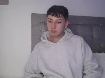 Chaturbate Watch Live Sex Cams of oliver_kyy