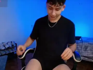Chaturbate Adult Webcams of oliver_kyy