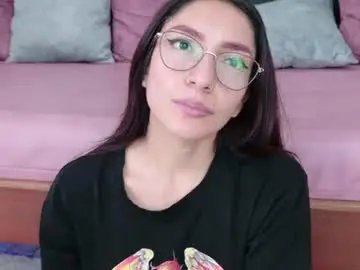Chaturbate Nude Webcam of pauline_peach_