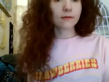 Chaturbate Free Porn Cam of queencrimsonlvx