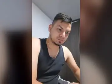 Chaturbate Live Sex Cam of rick_diesel