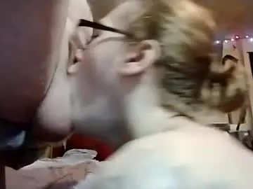 Chaturbate Watch Live Sex Cams of rustyshackelford1902