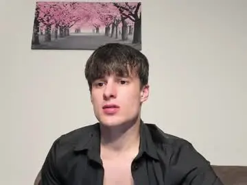 Chaturbate Best live sex cam show of skinnyguywithbigd