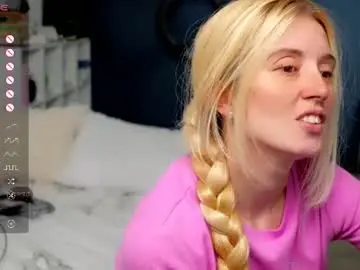 Chaturbate Live Porn of super_peach_stream