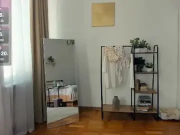 Chaturbate Live Sex Cam of glossybabe_