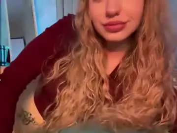 Chaturbate Watch Live Sex Cams of itsevedarkside_