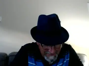Chaturbate Live Sex Cam of pipewizard