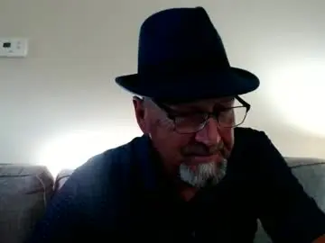 Chaturbate Free Live Porn of pipewizard