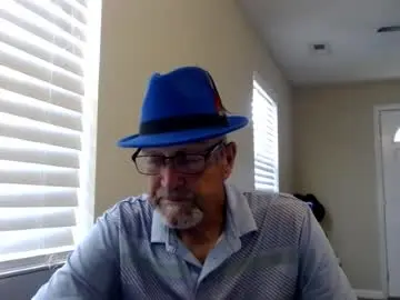 Chaturbate Live Sex Cam of pipewizard
