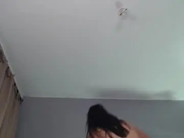 Chaturbate Live Sex Cam of celeeste_w