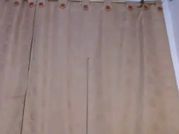 Chaturbate Best live sex cam show of darasweet20