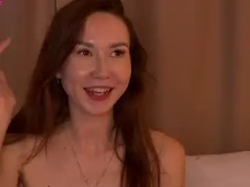 Chaturbate Sex Cam of sin_raven