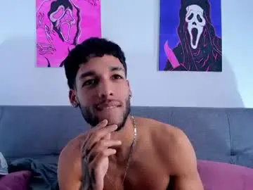Chaturbate Live Sex Cam of thiagoferreti_