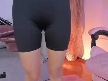 Chaturbate Sex Cam of amelie_wine_