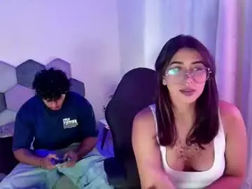 Chaturbate Watch Live Sex Cams of desireduo_tgn