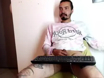 Chaturbate Live Sex Cam of eidan_luxe