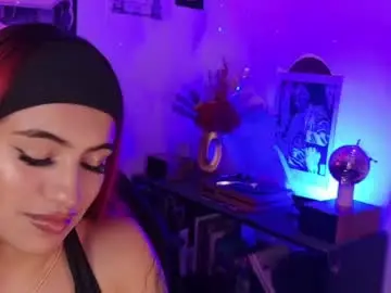 Chaturbate Watch Live Sex Cams of holyeva