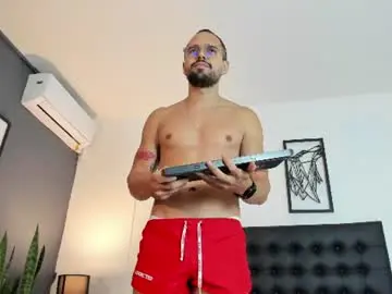 Chaturbate Adult Webcams of marco_moretti
