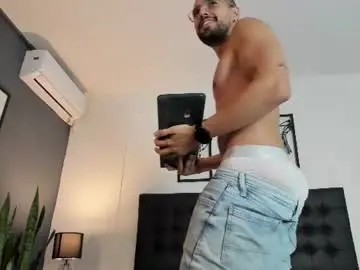 Chaturbate Best live sex cam show of marco_moretti