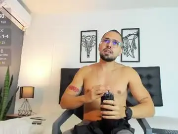 Chaturbate Live Porn of marco_moretti