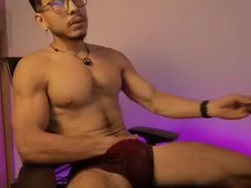 Chaturbate Watch Live Sex Cams of maxifit_