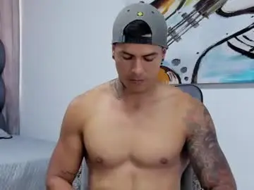 Chaturbate Nude Webcam of andres_clark