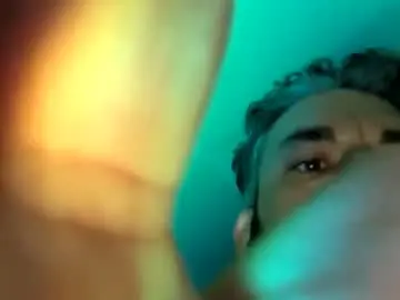 Chaturbate Watch Live Sex Cams of hungitalian44
