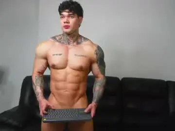 Chaturbate Nude Webcam of justin_clark1