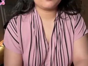 Chaturbate Live Sex of lubna_07