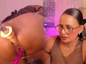 Chaturbate Adult Webcam of victorianoir_