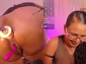 Chaturbate Free Live Porn of victorianoir_