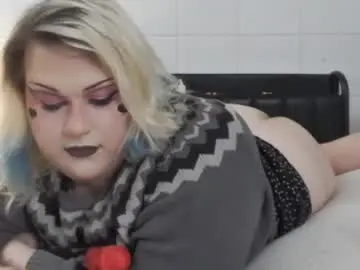 Chaturbate Sex Chat of curvygothfemboy